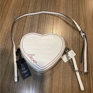 Aldo Parrawe Heart-Shaped White Crossbody Bag –‎ NWT